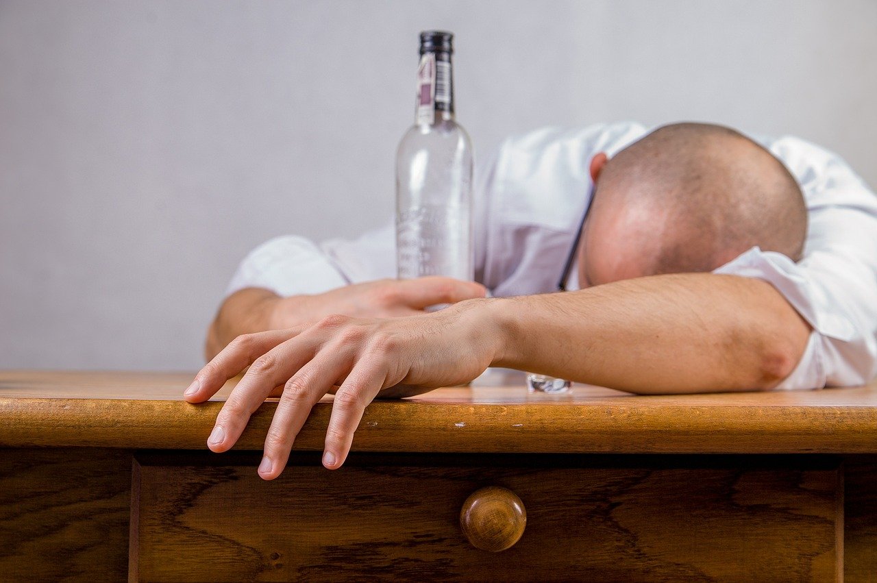 Biała Gorączka Delirium Alkoholowe Czym Jest Z Czego Wynika Jak Się Objawia Zdrowy Styl 6489